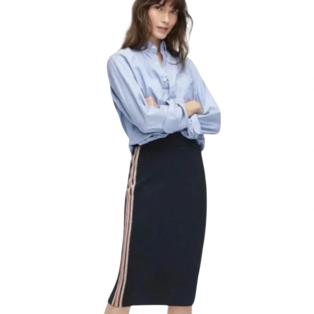 J. CREW Sweater Knit Pencil Skirt Size L Pink Stripe Midi Wool Blend Casual Work